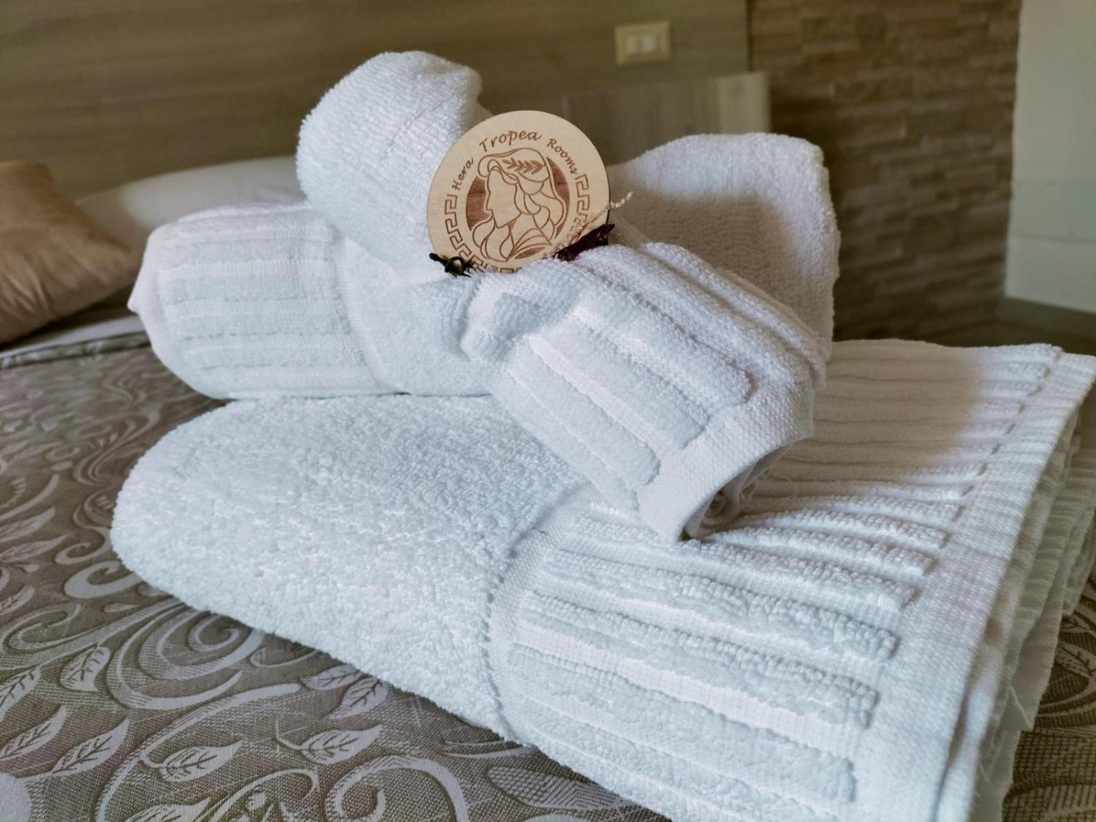 Hera Tropea Rooms Ngoại thất bức ảnh
